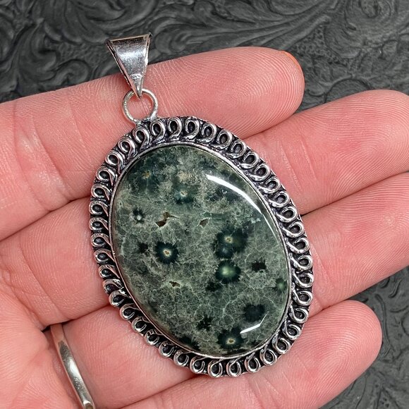 Green Ocean Jasper Pendant Stone Crystal Jewelry - Picture 4 of 6